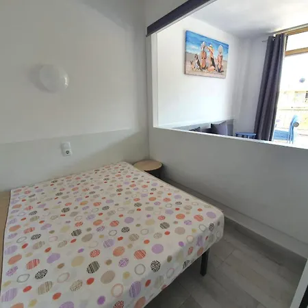 Estudio Pacific Salou, Beach 300m! *